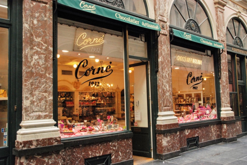 ecommerce-ST JEANNET-min_chocolate_chocolaterie_shop_luxury_chic_gallery_brussels_belgium-558146